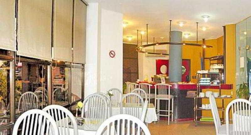 Hotel Tres Cruces Μοντεβιδέο Εξωτερικό φωτογραφία