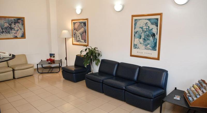 Hotel Tres Cruces Μοντεβιδέο Εξωτερικό φωτογραφία