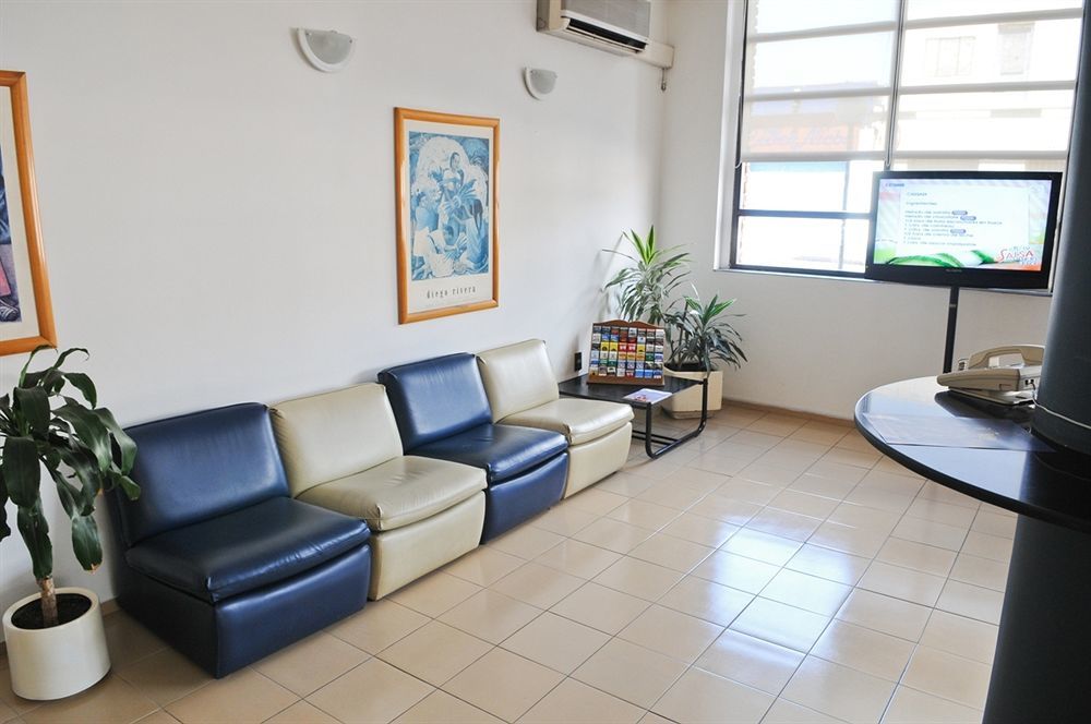 Hotel Tres Cruces Μοντεβιδέο Εξωτερικό φωτογραφία