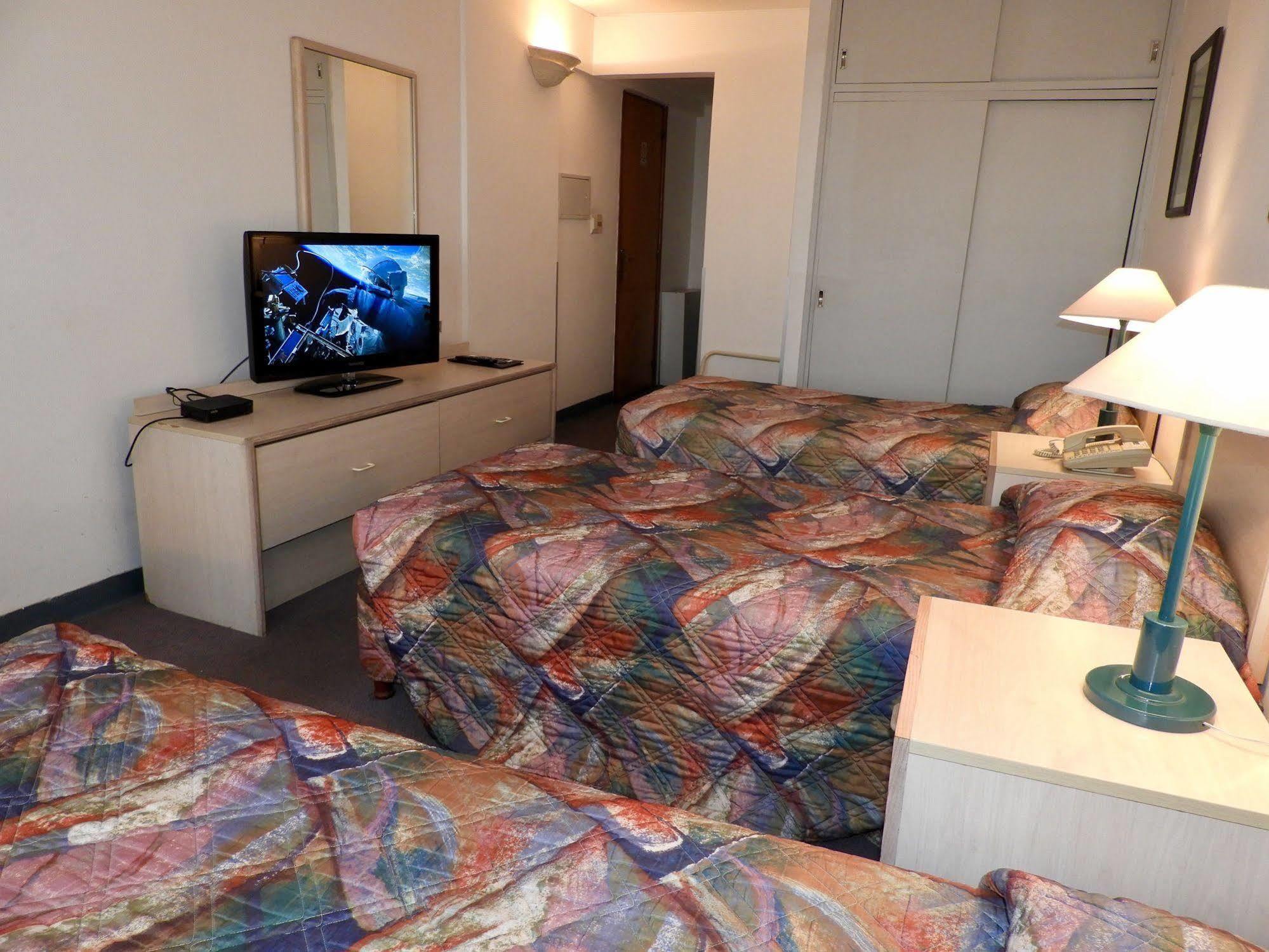 Hotel Tres Cruces Μοντεβιδέο Εξωτερικό φωτογραφία