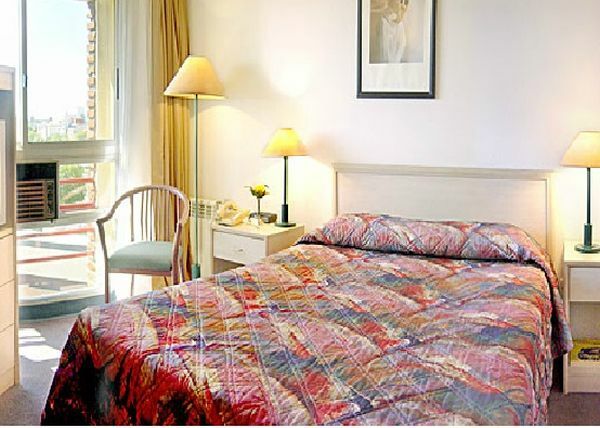 Hotel Tres Cruces Μοντεβιδέο Εξωτερικό φωτογραφία